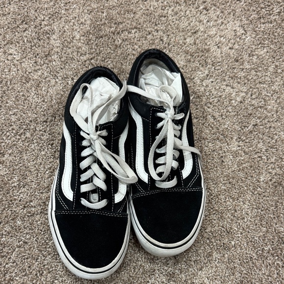 Vans Shoes - Vans Old Skool Black/White Classic Sneakers – Women’s 6